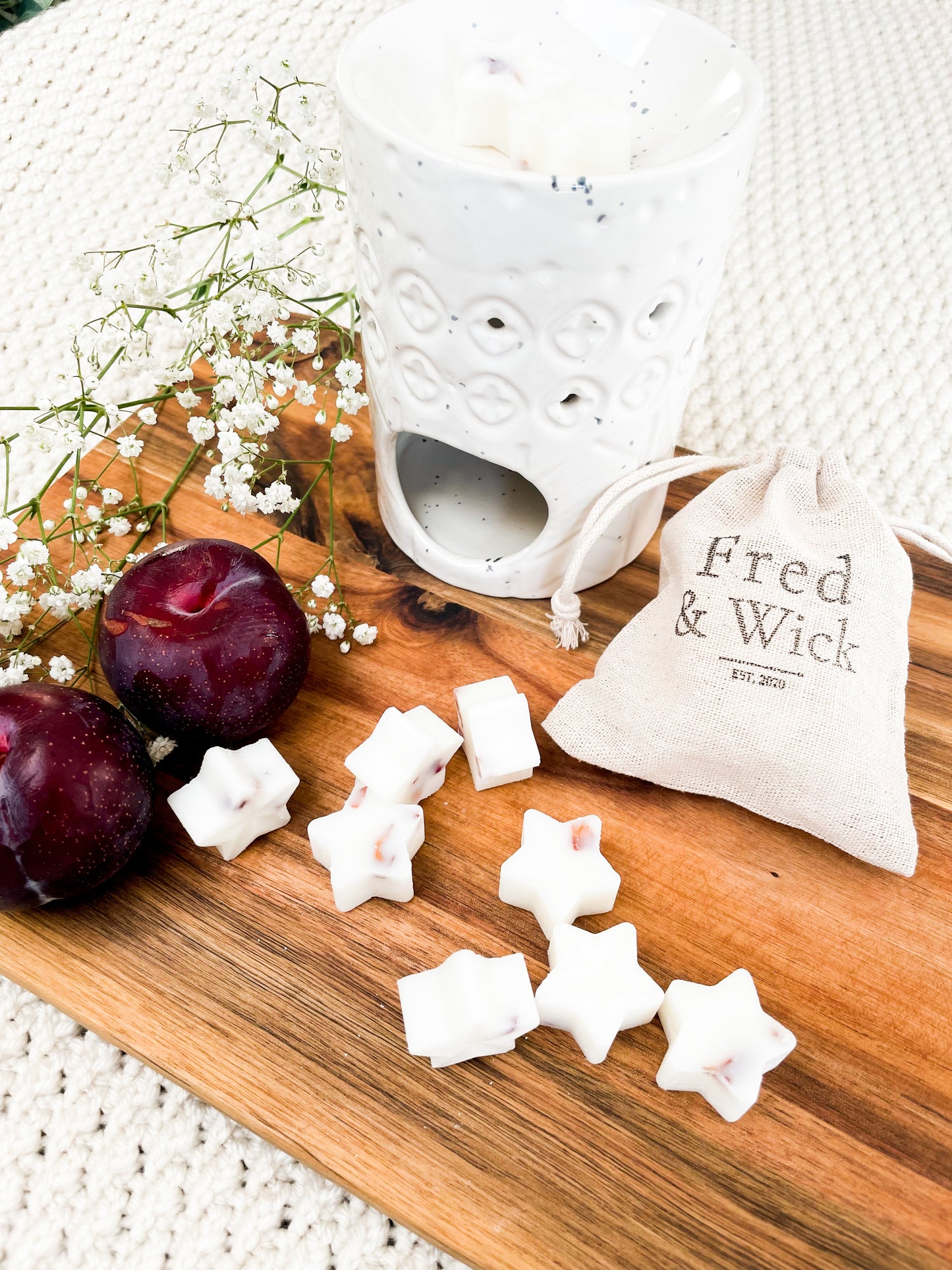 Black Plum & Rhubarb Wax Melts